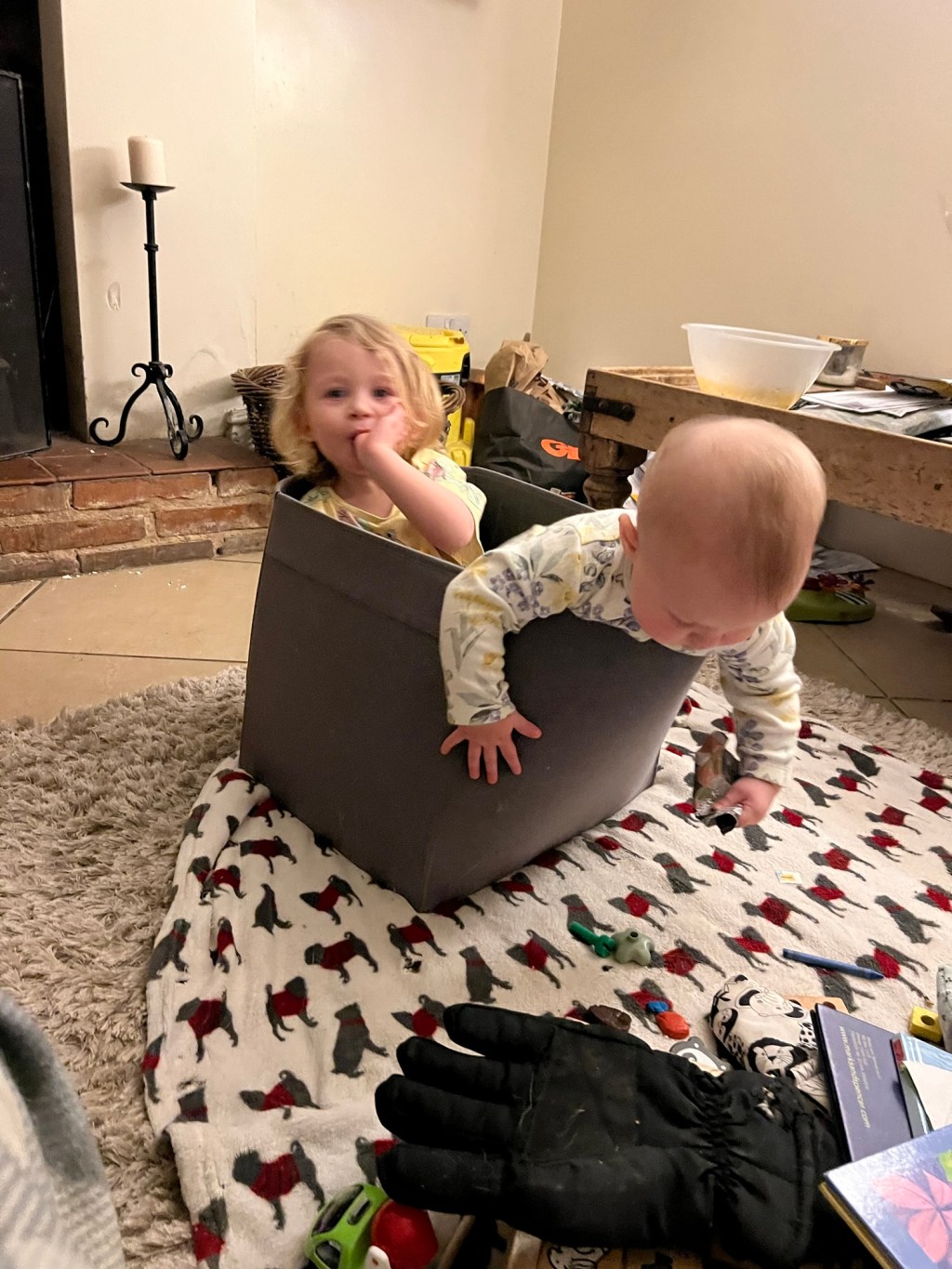 Creative activities to do with your children at home